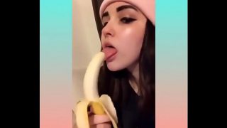 Blowjob banana