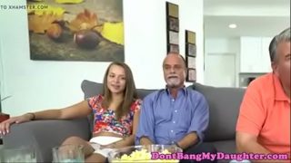 Pareja amateur no los dejan coger – (wach full video in: www.bangtits.club )